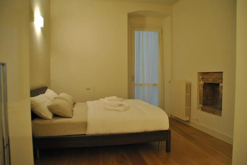 Hotel Dietro L'Angolo Brescia 2*,